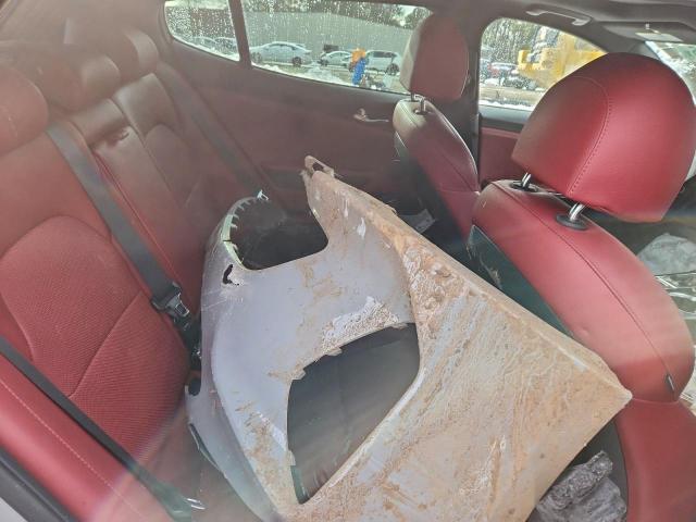 Kia Stinger Gt Line Image 4