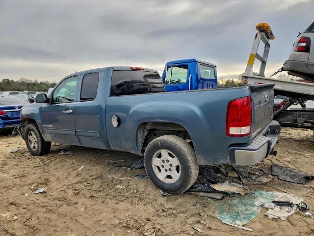 GMC Sierra C1500 Image 2