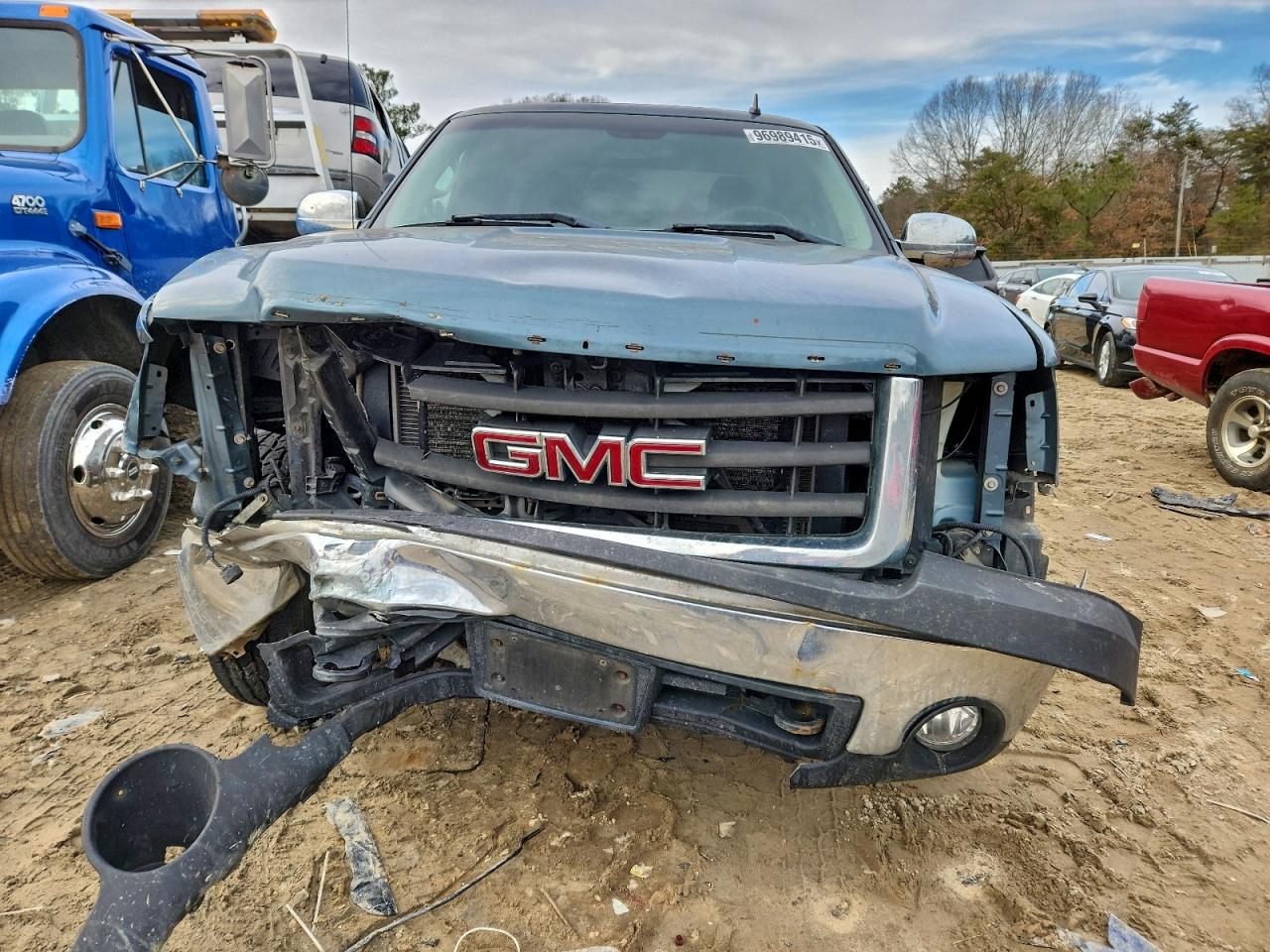 GMC Sierra C1500 Image 11