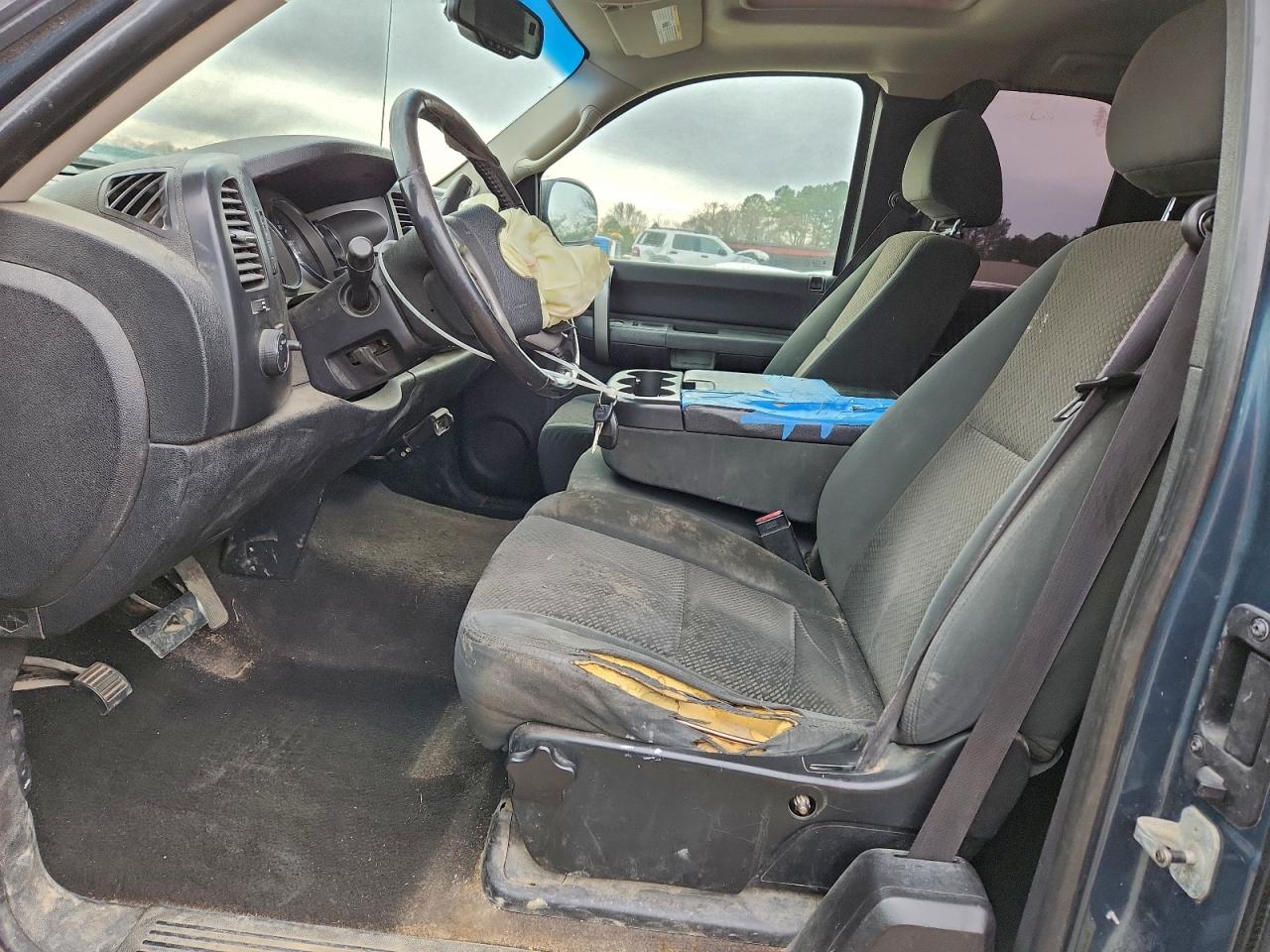 GMC Sierra C1500 Image 3