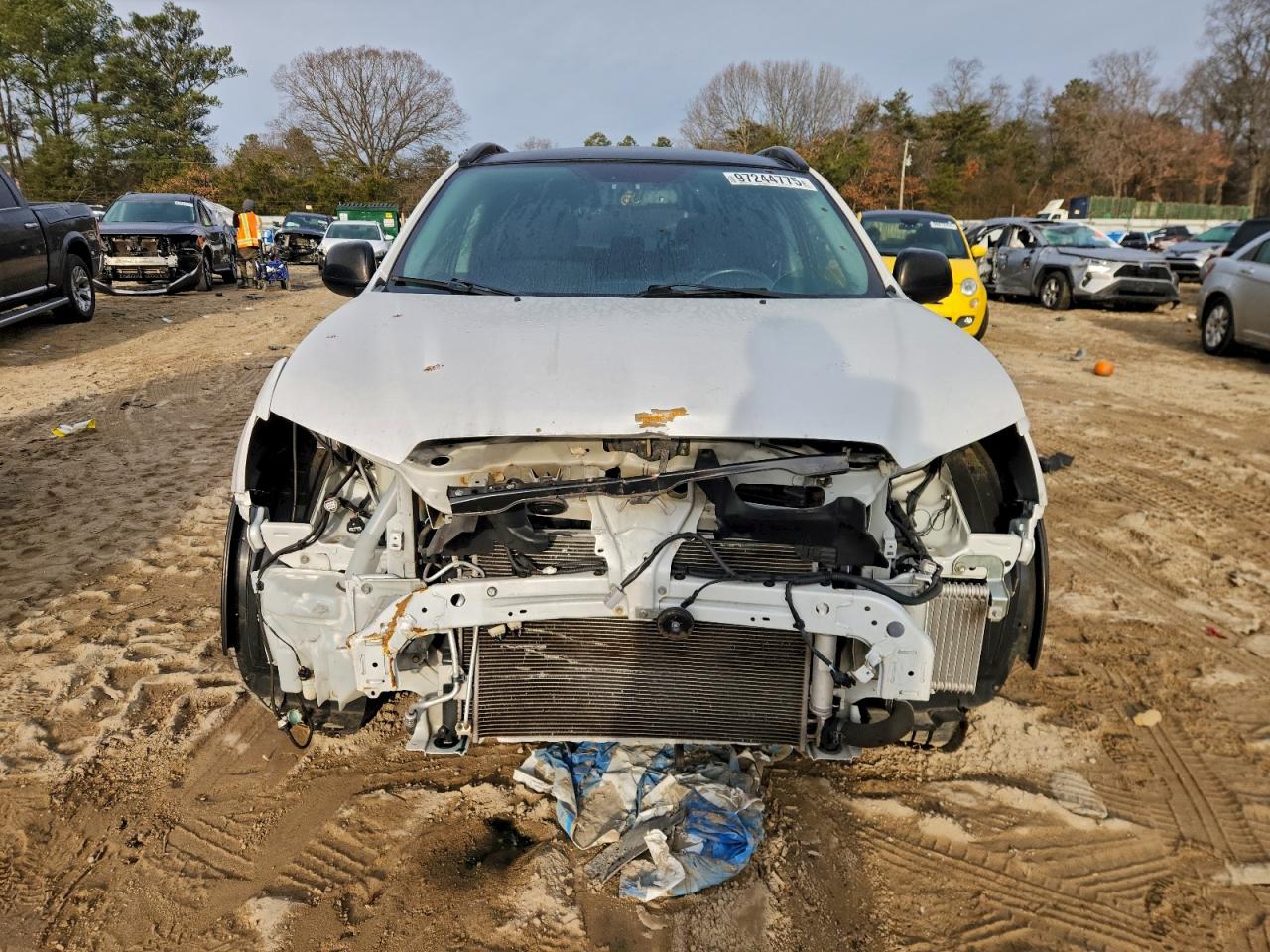 Mitsubishi Outlander Le Image 11