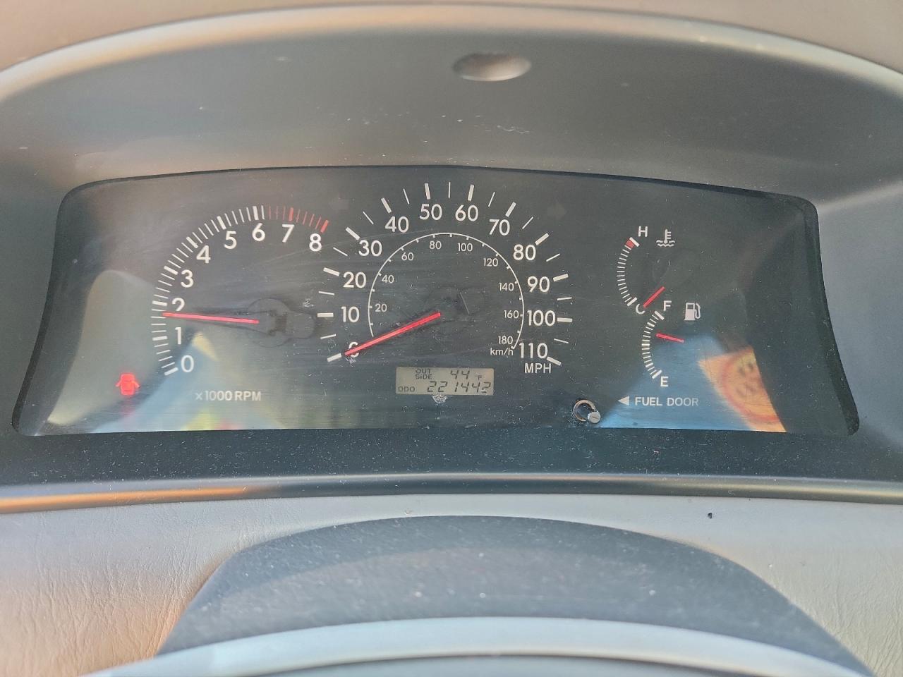 Toyota Corolla Ce Image 11