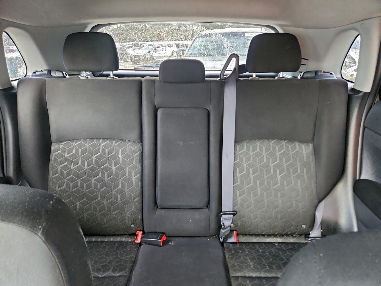 Mitsubishi Outlander Es Image 11