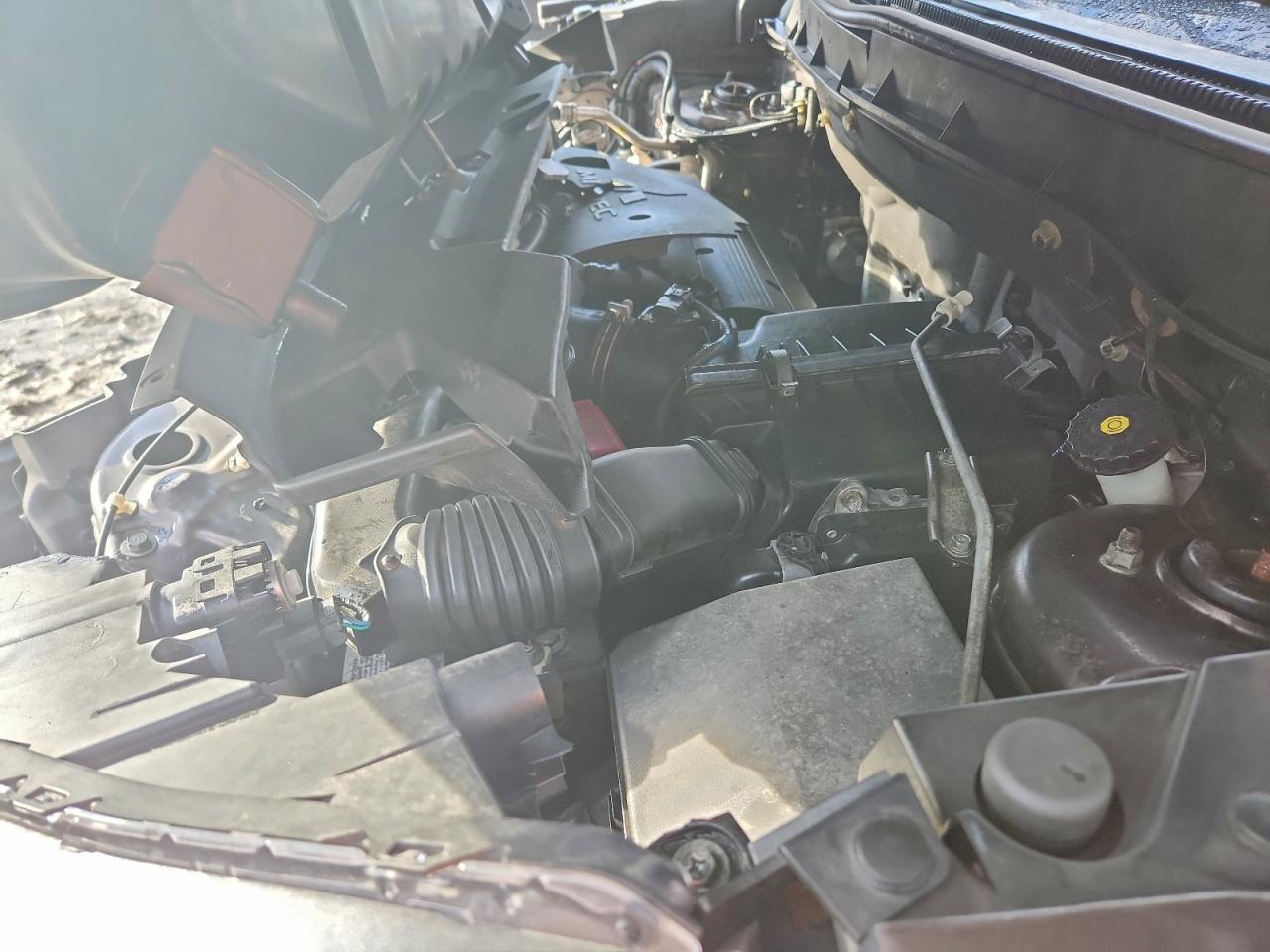 Mitsubishi Outlander Es Image 13