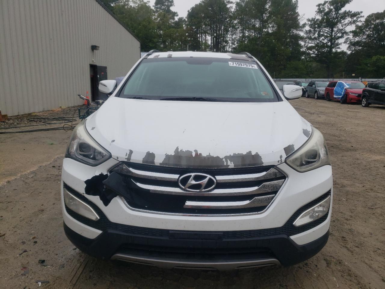 Hyundai SANTA FE Image 4