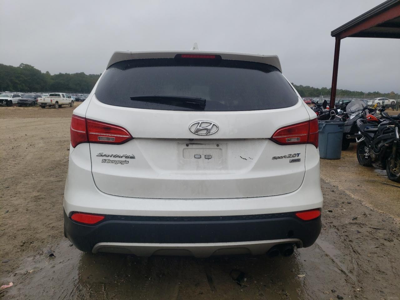 Hyundai SANTA FE Image 12