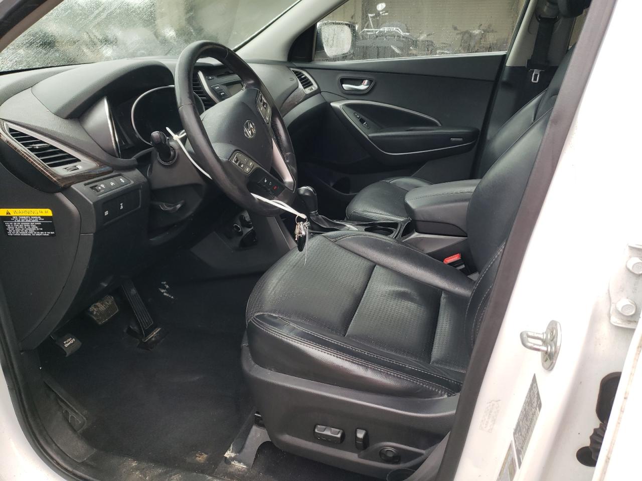 Hyundai SANTA FE Image 10