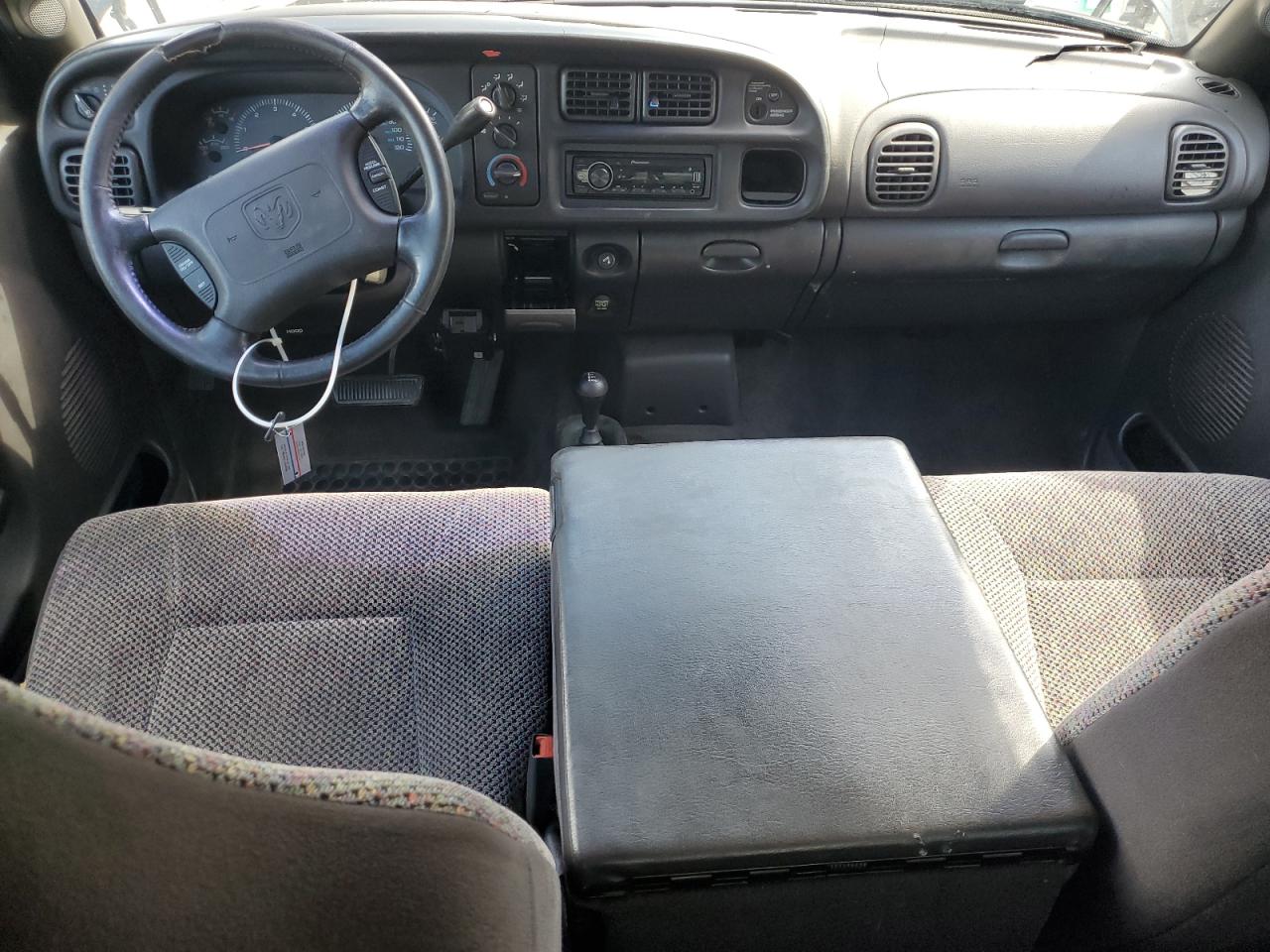 Dodge Ram 1500 Image 8