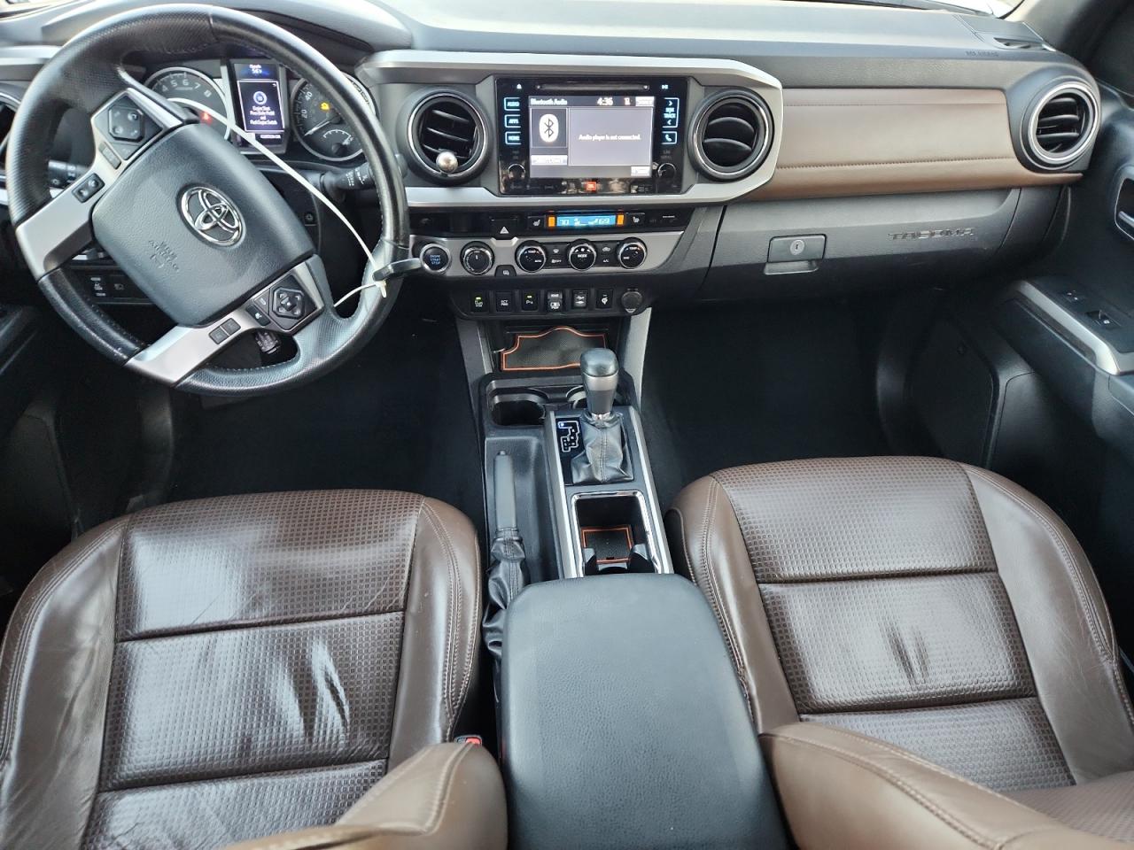 Toyota Tacoma Double Cab Image 7