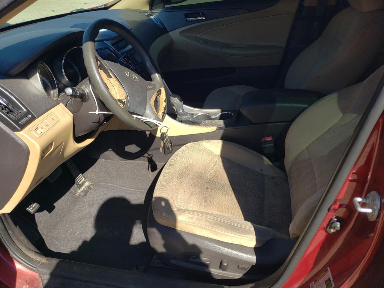 Hyundai SONATA Gls Image 13