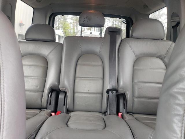 Ford Explorer Xlt Image 4