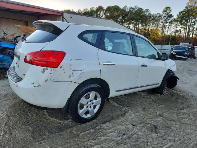 Nissan Rogue S Image 4