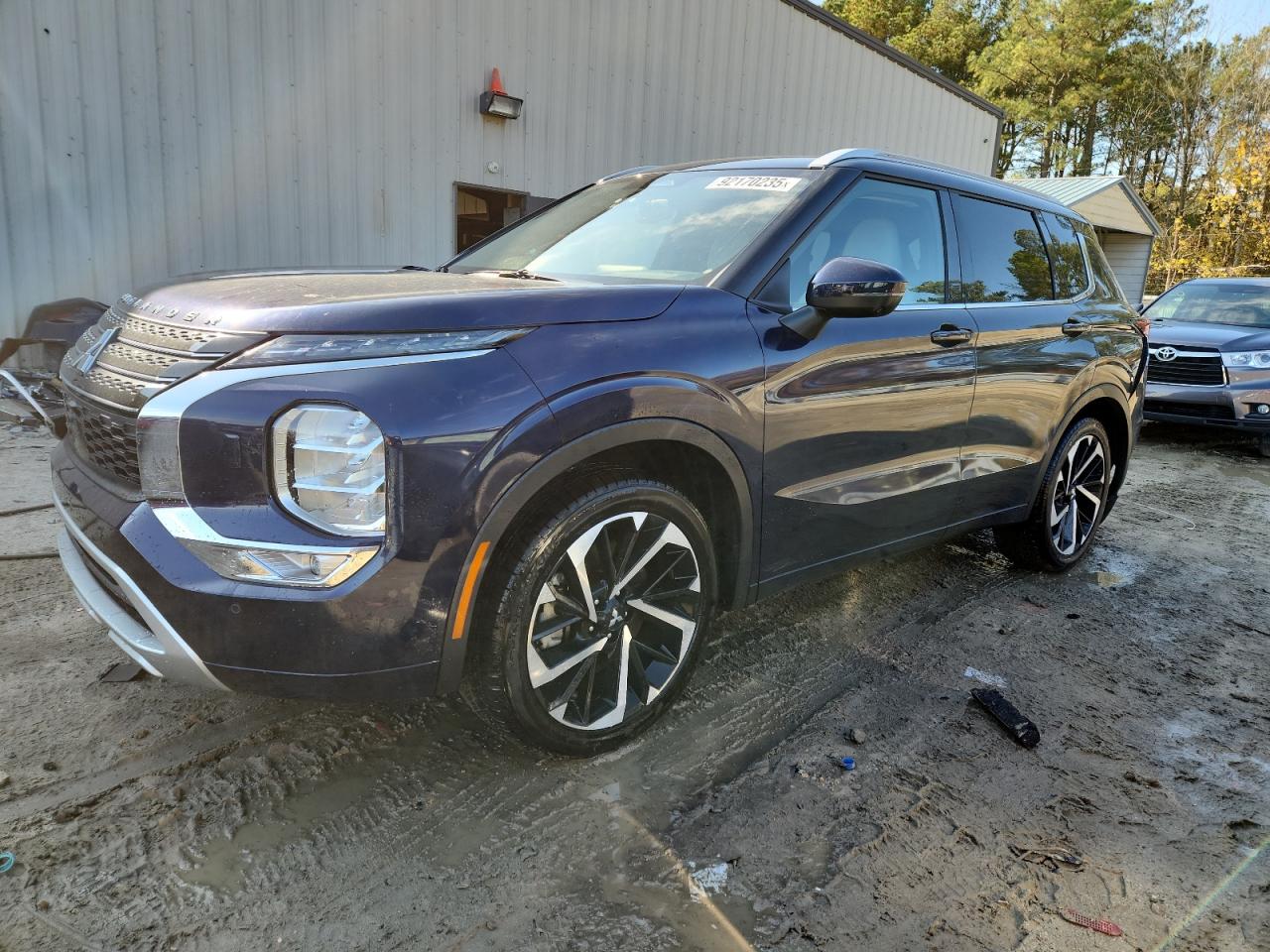 Mitsubishi Outlander Sel Image 1