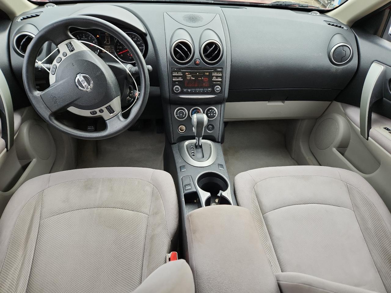 Nissan Rogue S Image 8