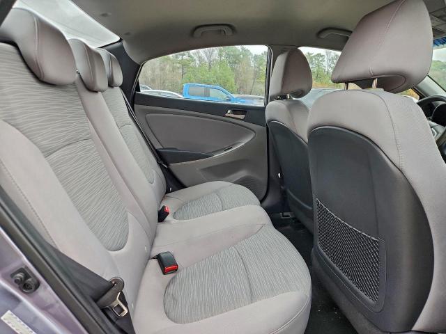 Hyundai ACCENT Se Image 10