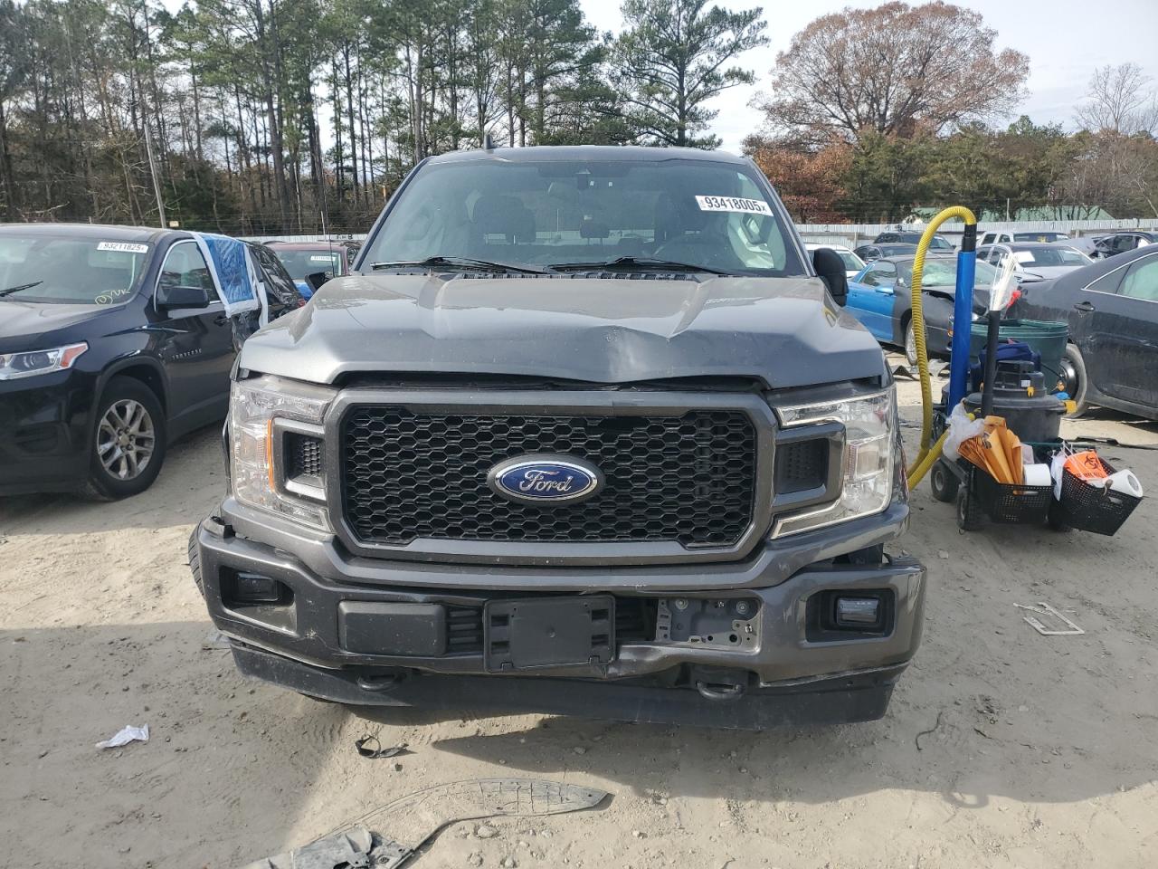 Ford F-150 Supercrew Image 5