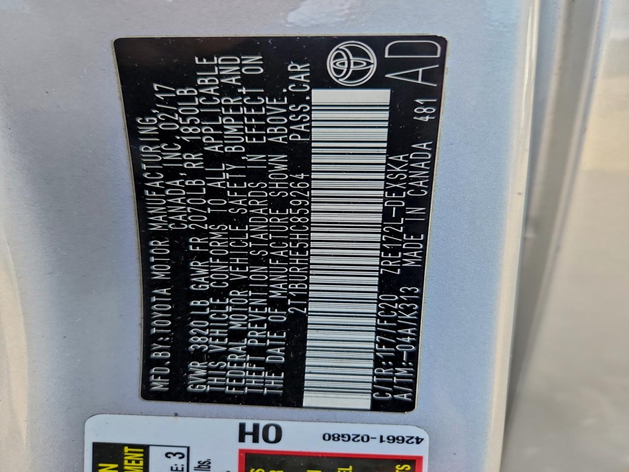 Toyota Corolla L Image 9