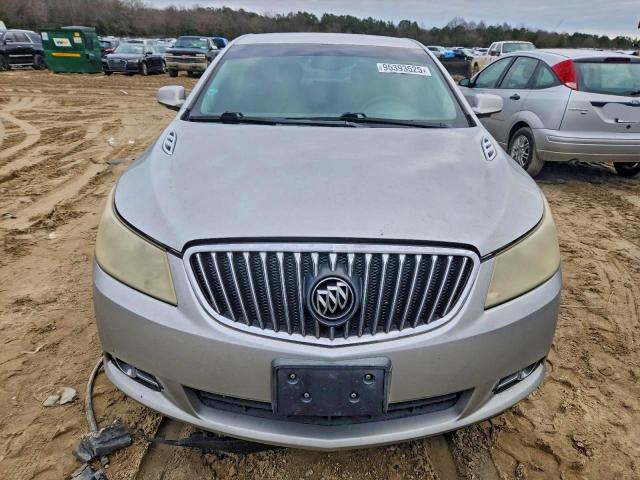 Buick LaCrosse Image 2