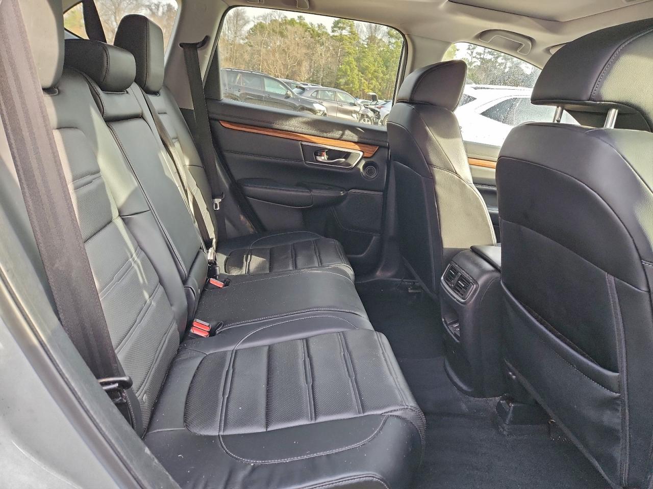 Honda Crv Touring Image 3