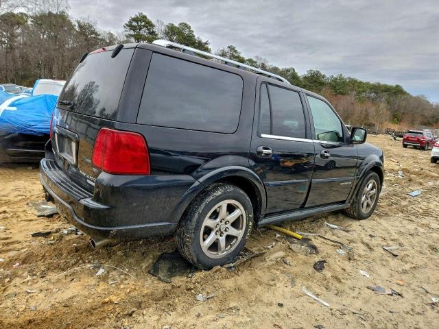 Lincoln Navigator Image 7