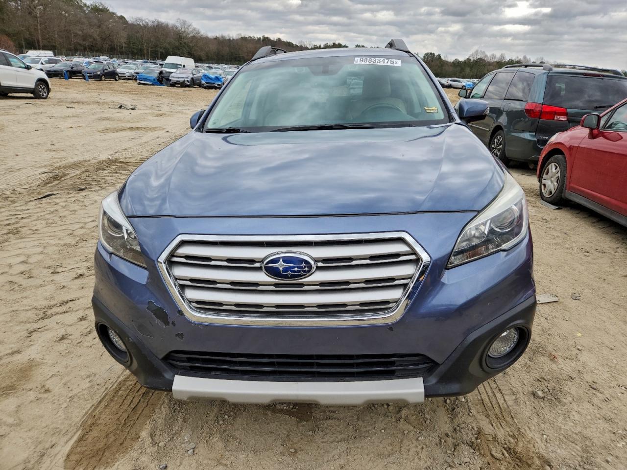 Subaru Outback 2.5i Limited Image 10