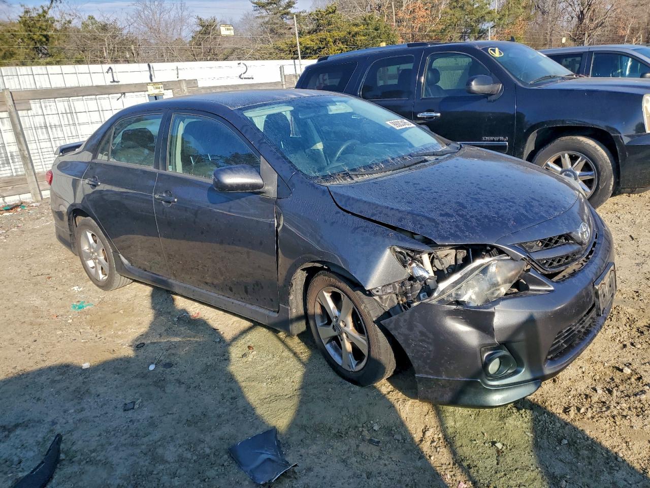 Toyota Corolla Base Image 7