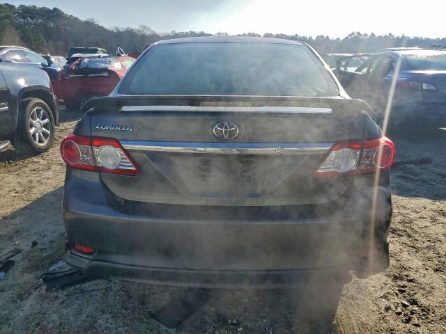 Toyota Corolla Base Image 5