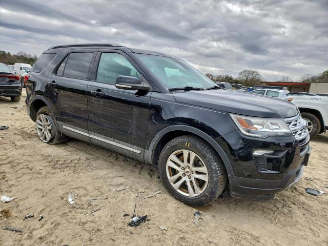 Ford Explorer Xlt Image 4