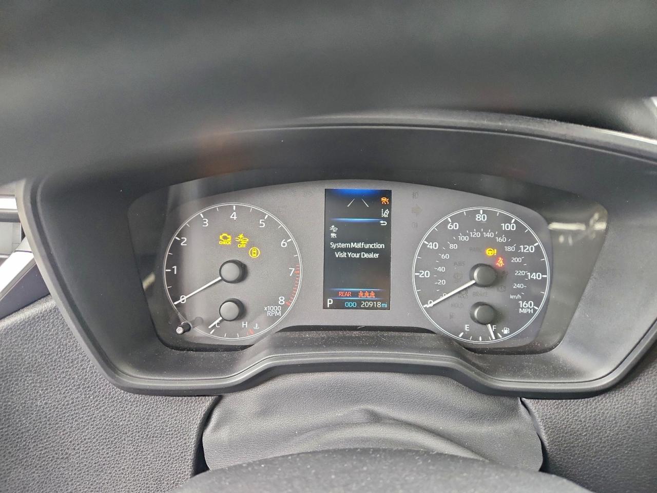 Toyota Corolla Le Image 8