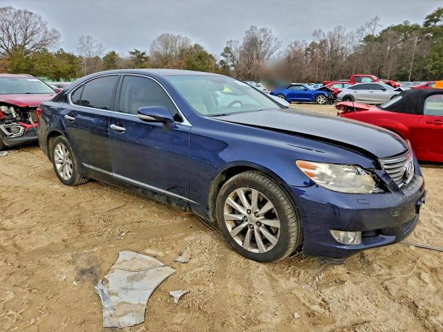 Lexus LS 460 Image 2