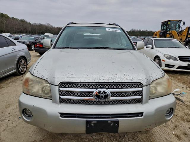 Toyota Highlander Hybrid Image 8