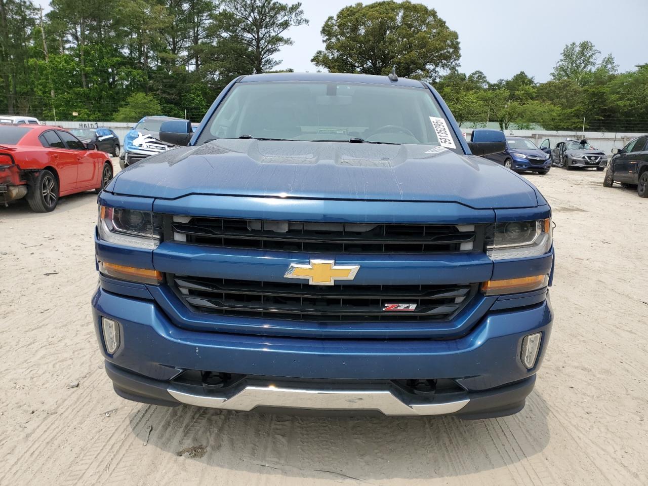 Chevrolet Silverado K1500 Lt Image 11