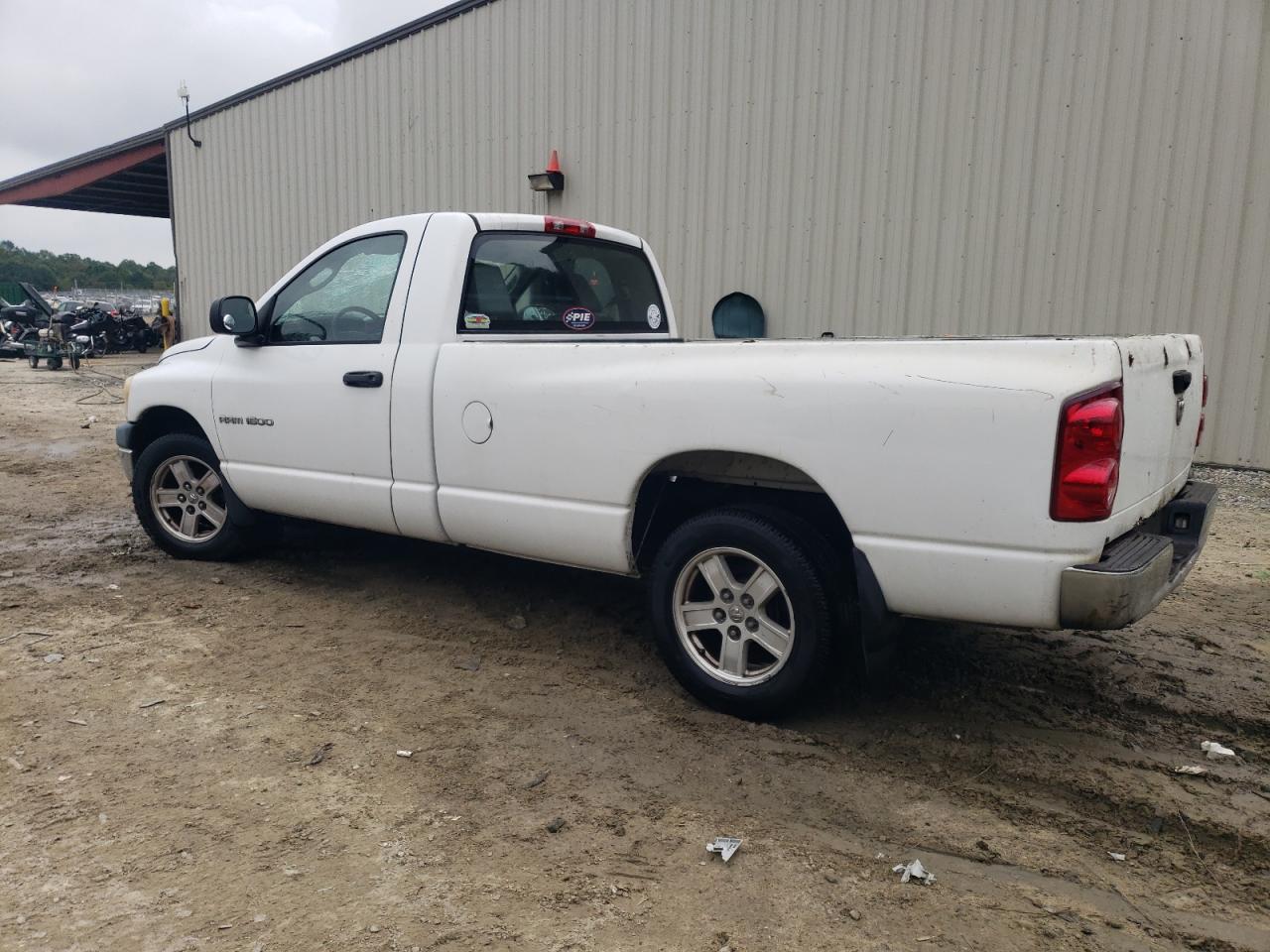 Dodge Ram 1500 St Image 2