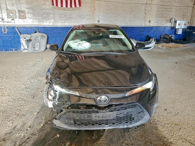 Toyota Corolla Le Image 2