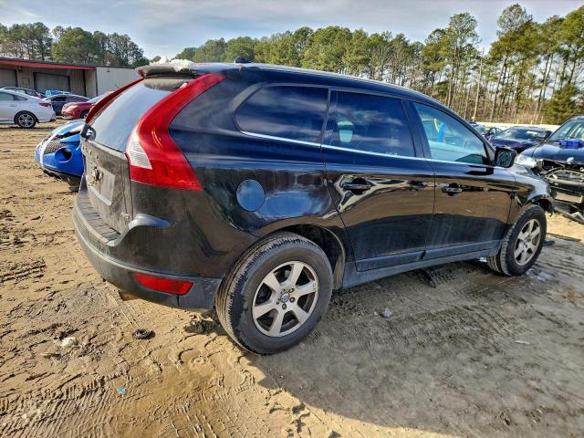 Volvo XC60 3.2 Image 2