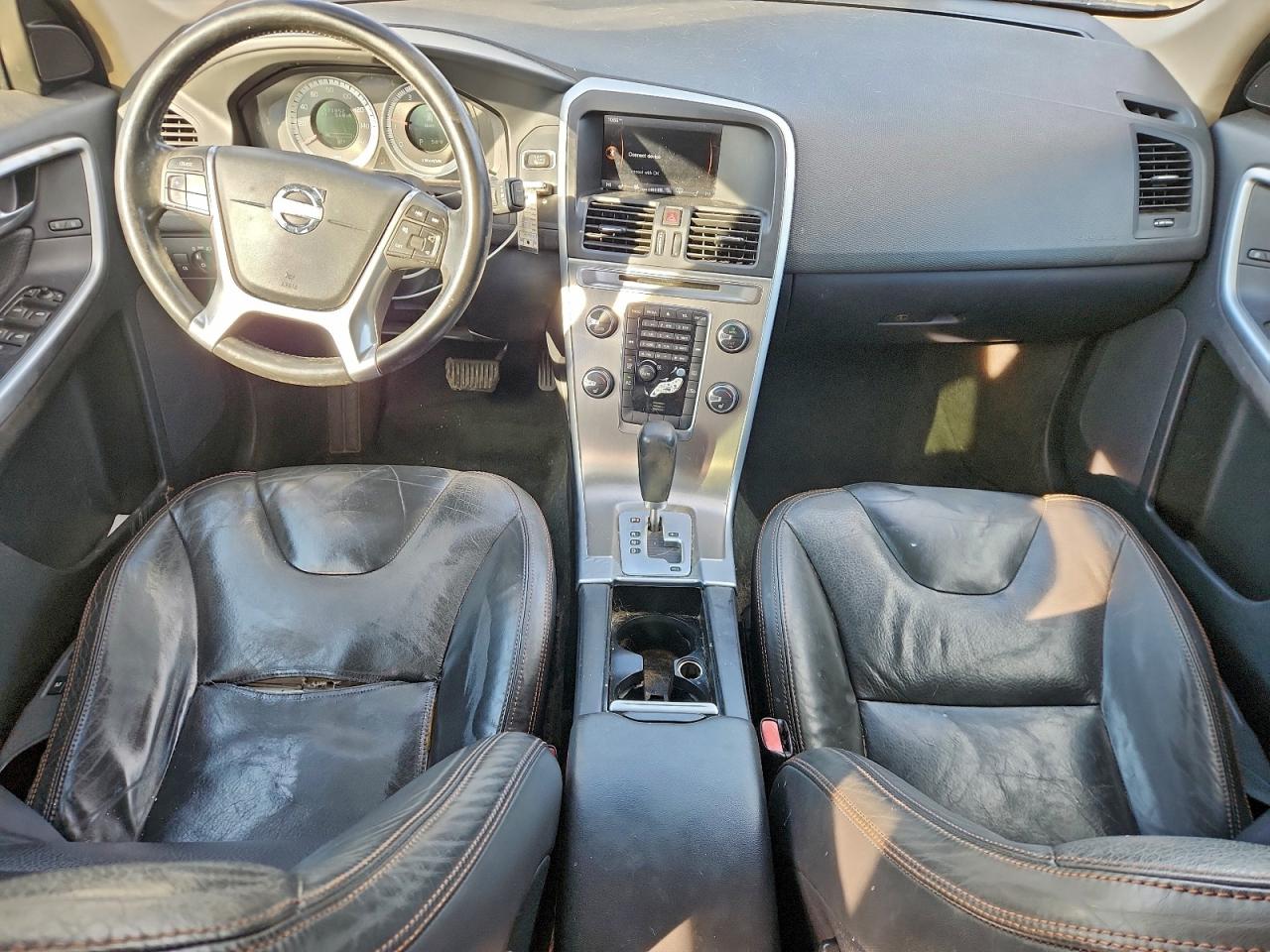 Volvo XC60 3.2 Image 4