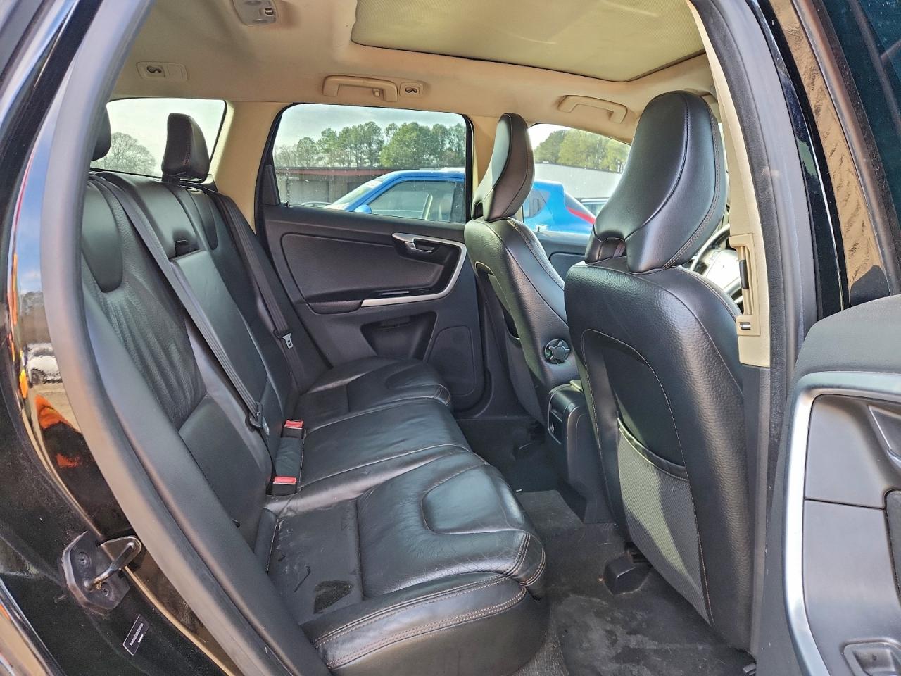 Volvo XC60 3.2 Image 5