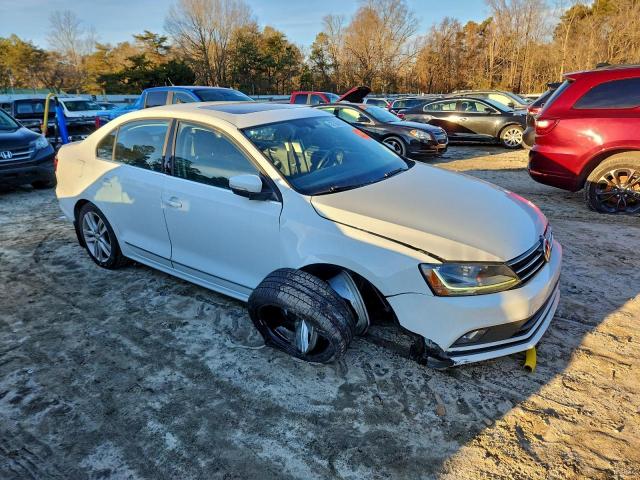 Volkswagen Jetta Sel Image 3