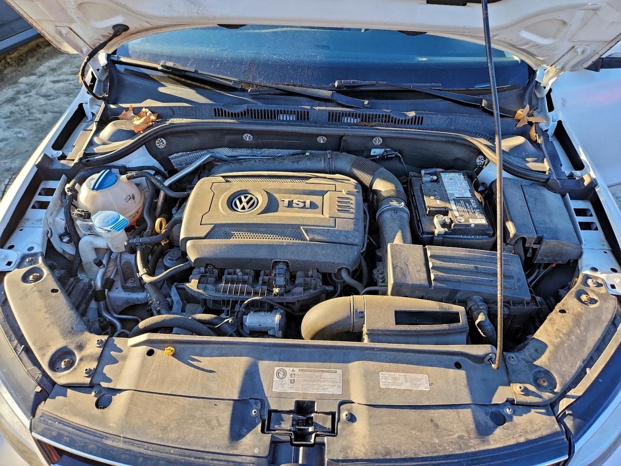 Volkswagen Jetta Sel Image 10