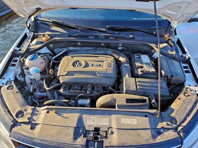 Volkswagen Jetta Sel Image 10