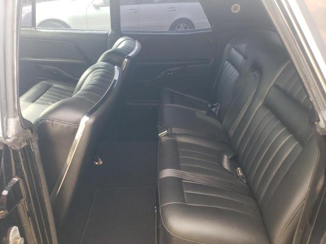 Lincoln Continental Image 5