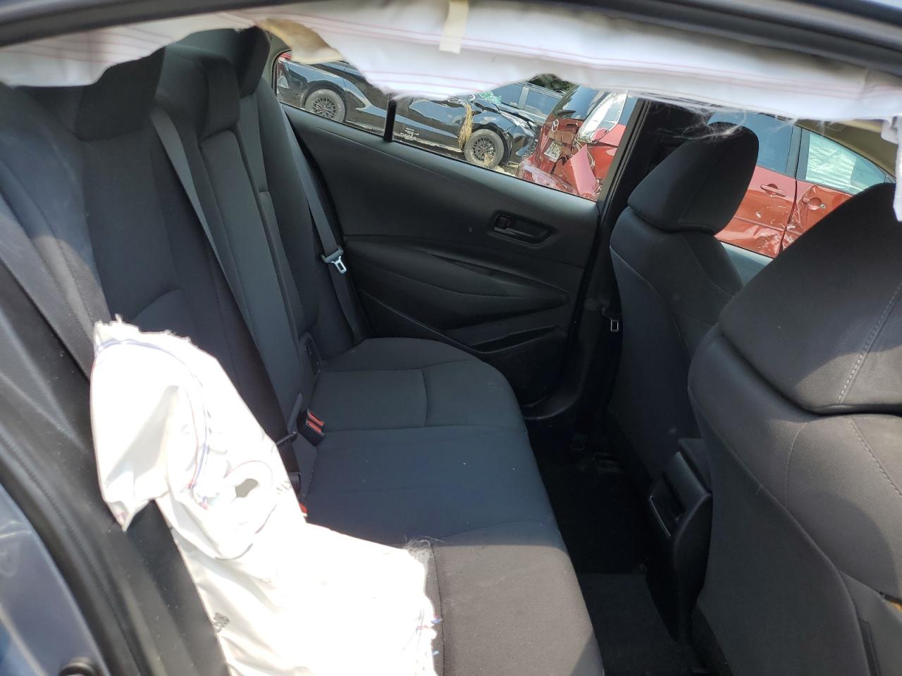 Toyota Corolla Le Image 6