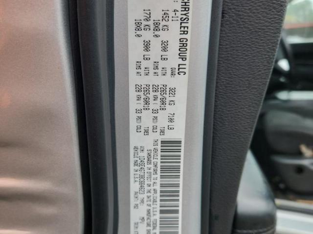 Dodge Durango Crew Image 5