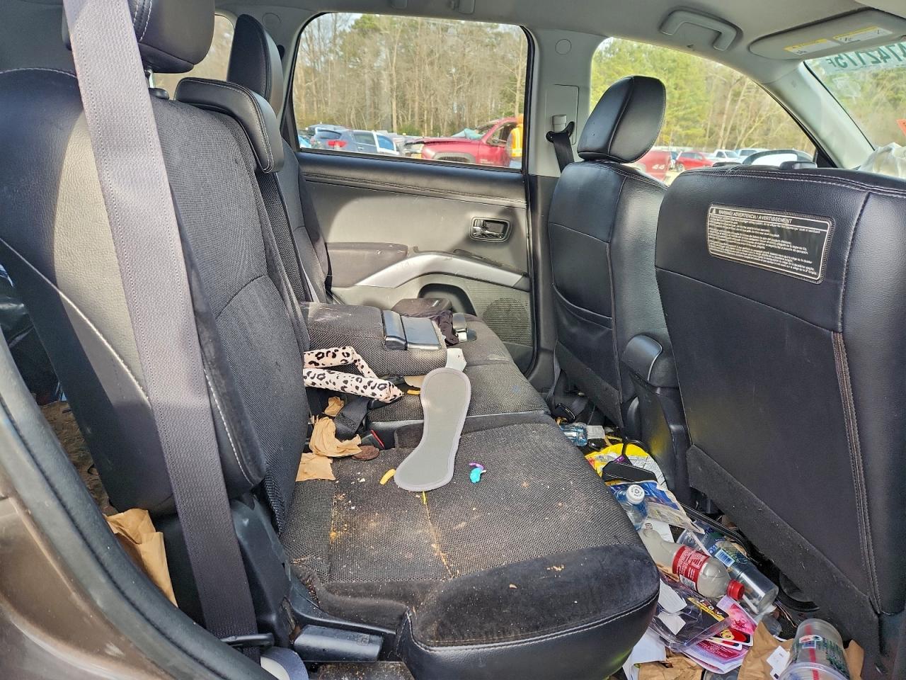 Mitsubishi Outlander Xls Image 12