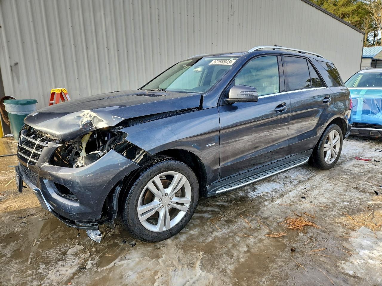 Mercedes-Benz M-Class 350 4matic Image 1