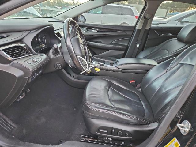 Buick LaCrosse Premium Image 9