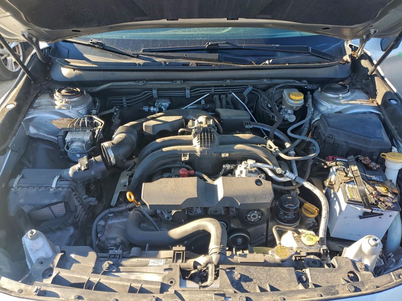 Subaru Outback 2.5i Premium Image 12